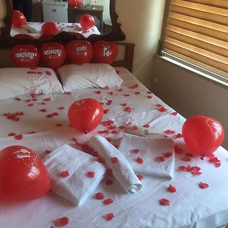 Cicekli Yali Hotel Buyukada Island Kültér fotó
