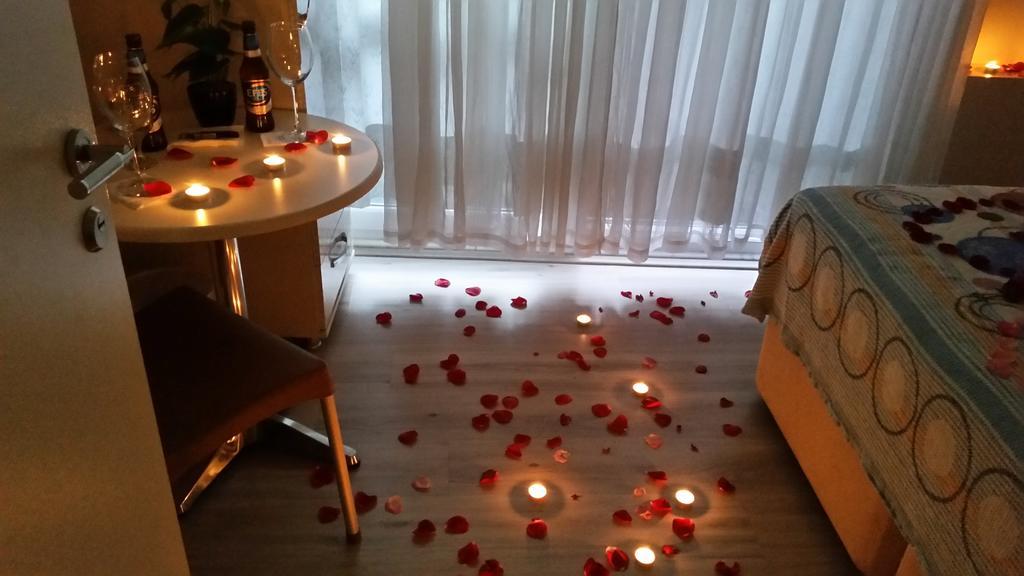 Cicekli Yali Hotel Buyukada Island Kültér fotó