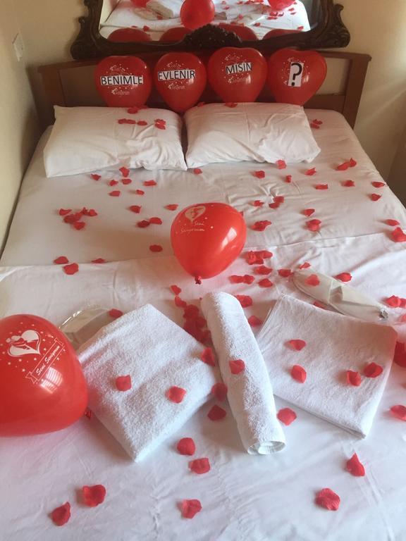 Cicekli Yali Hotel Buyukada Island Kültér fotó